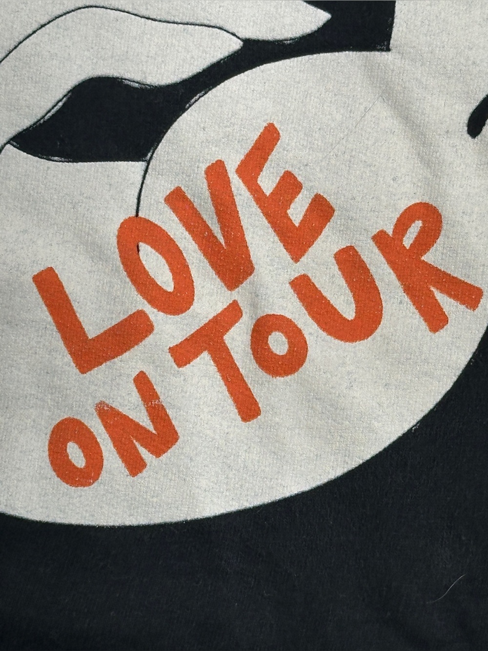 Harry Styles Love On Tour Rabbit Graphic Hoodie Black Large Concert Music (e) - Picture 6 of 7